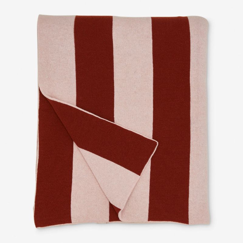 dark red and light pink chunky striped throw