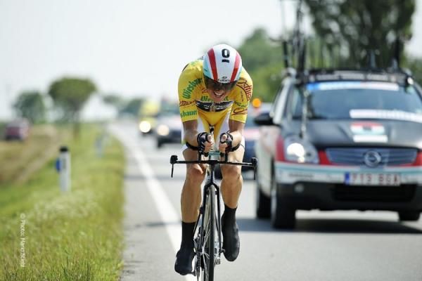 Not enough for the stage win but a top-20 result was all that was required of Jakob Fuglsang (Den) RadioShack-Nissan to hold his lead