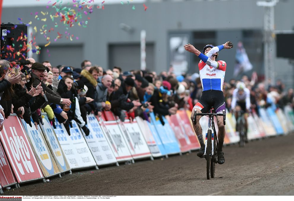 Mathieu van der Poel (Beobank-Corendon) wins in Hoogstraten