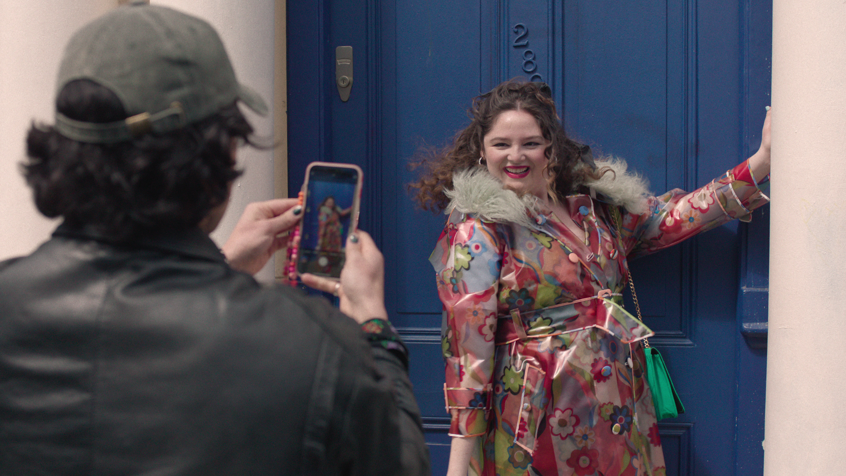 Megan Stalter as Jessica Salmon having a fabulous time in London in Too Much.
