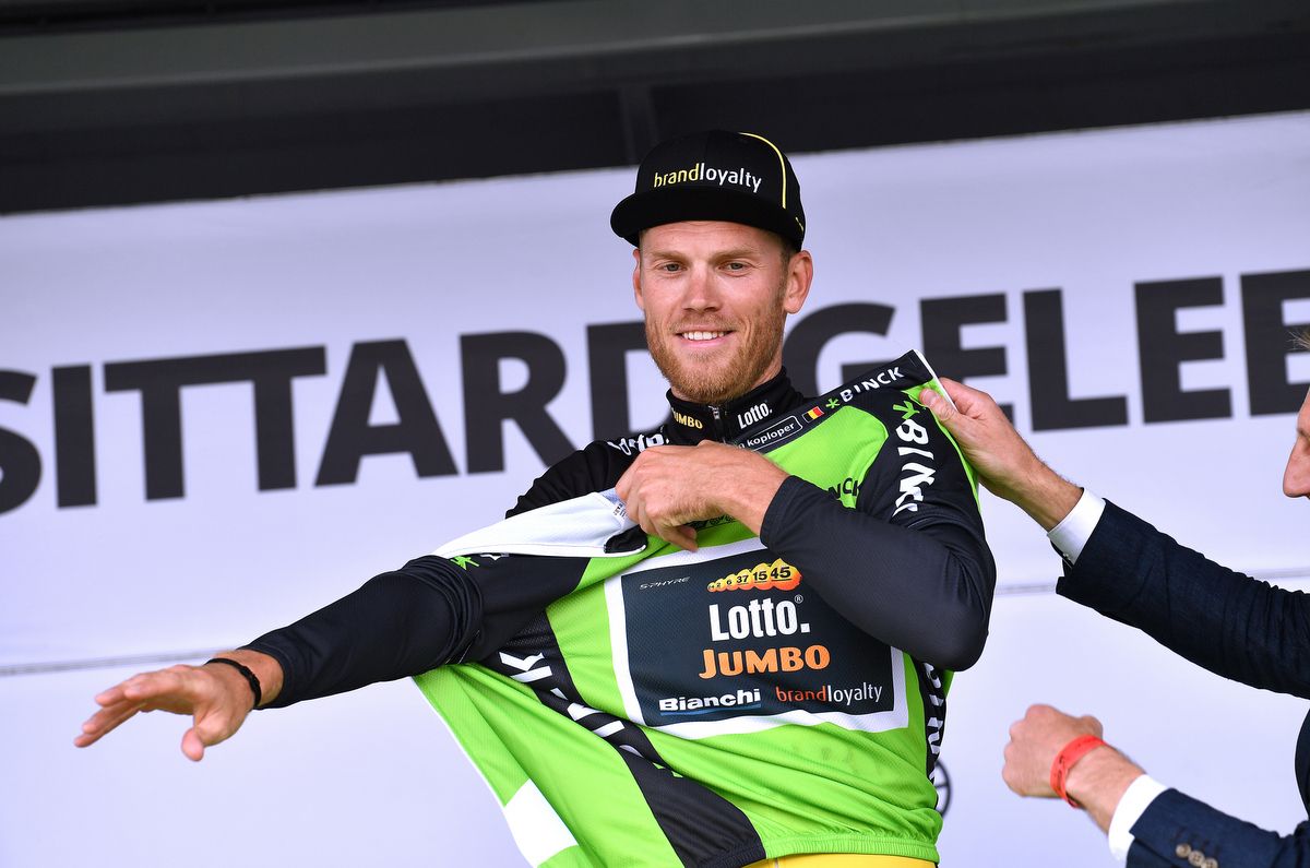 Lars Boom (LottoNL-Jumbo) pulls on the green jersey