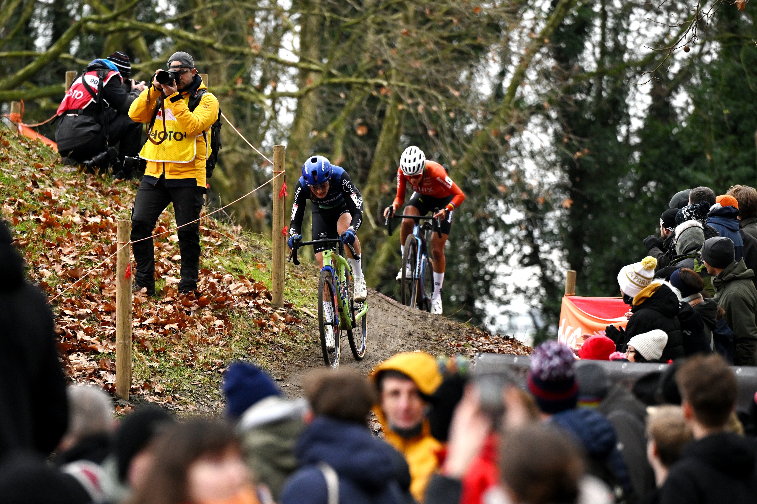 Will Van der Poel and Van Aert race, Brand's dominance, and Van Empel's return &ndash; The storylines to follow this cyclo-cross season