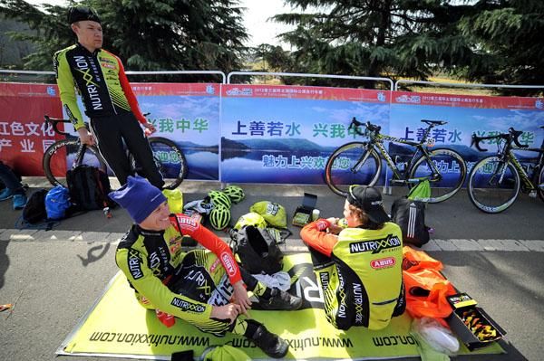 The Nutrixxion team come prepared with sponsored seating ahead of stage 4