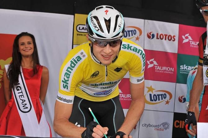 Petr Vakoc (Omega Pharma) signs in