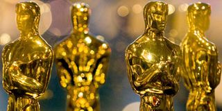 Oscars statuettes