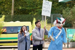 Becky Quentin and Ollie Morgan in Hollyoaks.