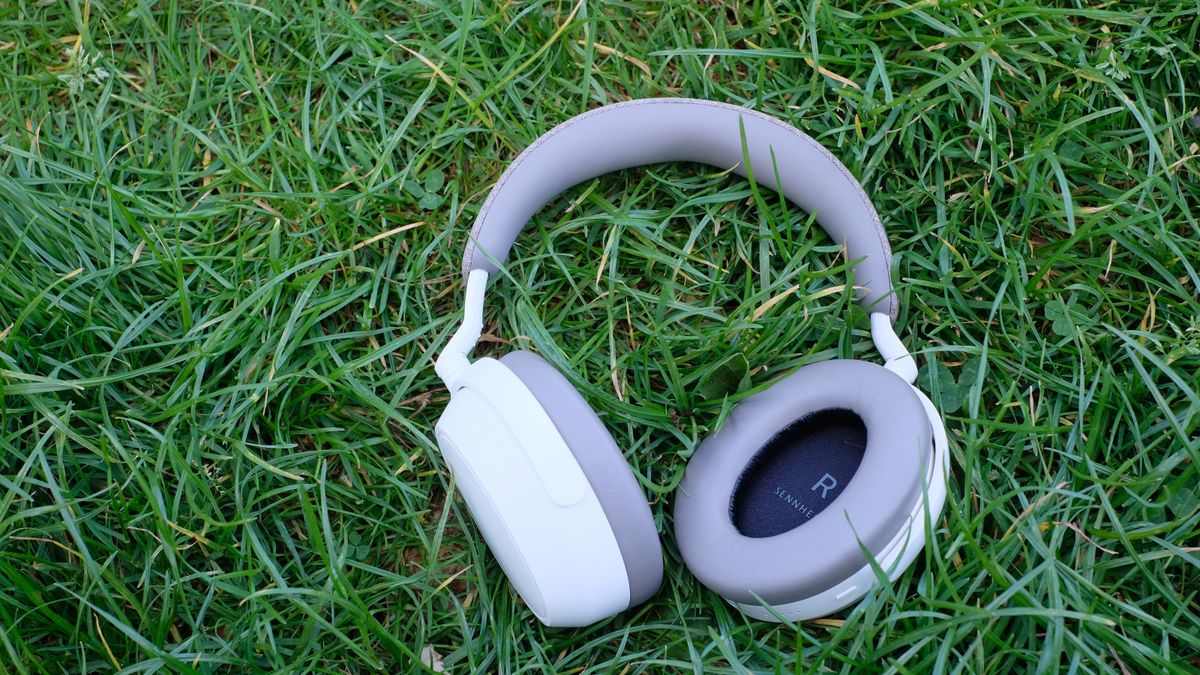 Photograph of Sennheiser Momentum 4 headphones
