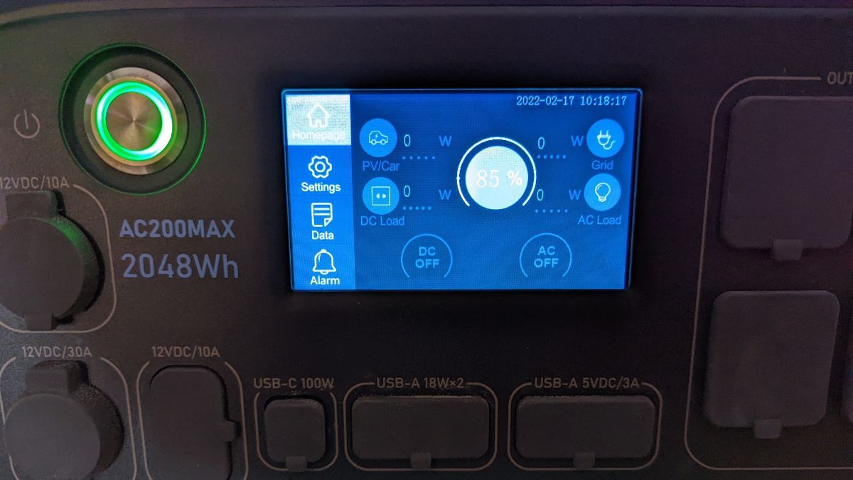 Bluetti AC200Max lifestyle