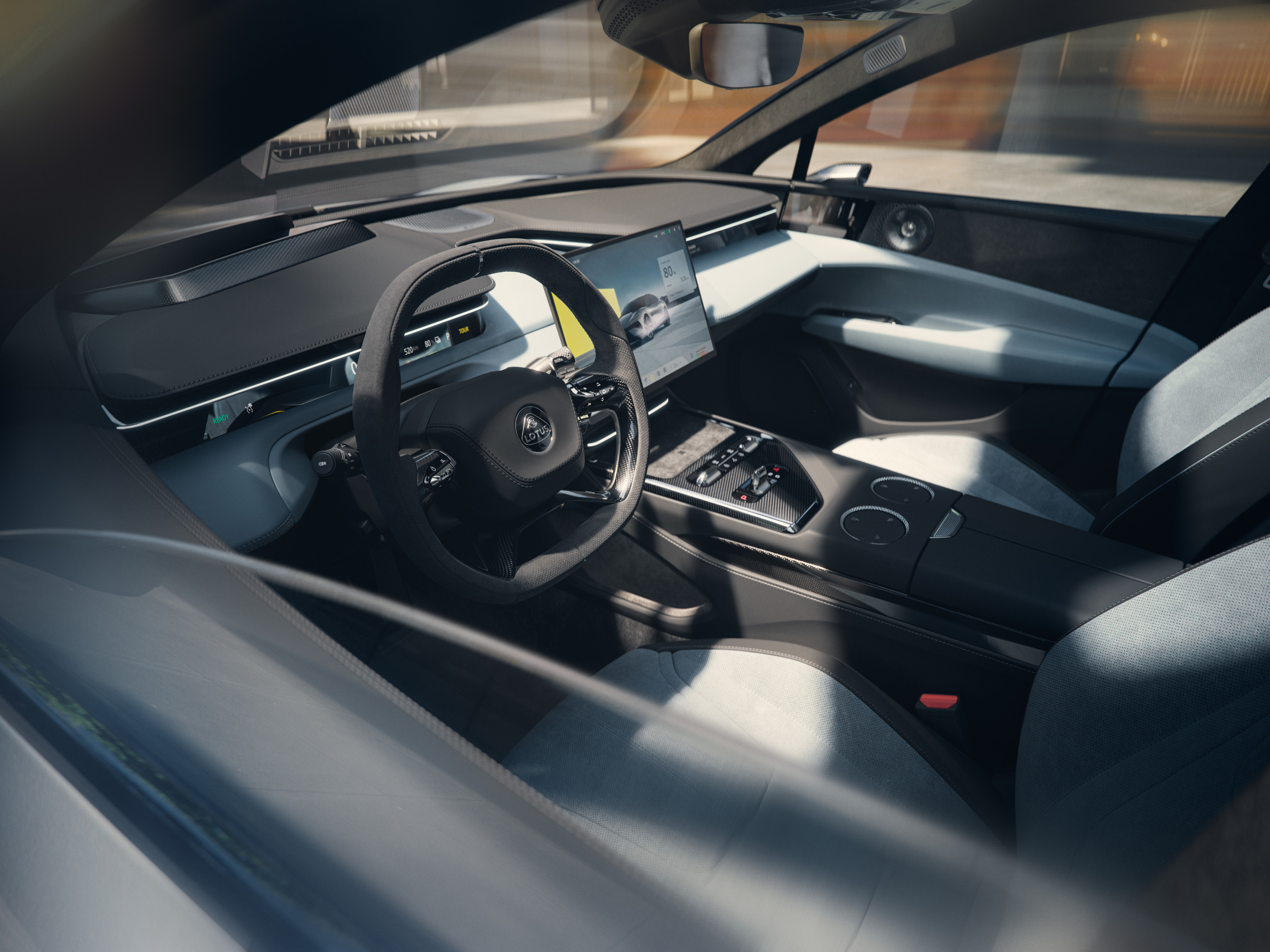 Lotus Emeya interior