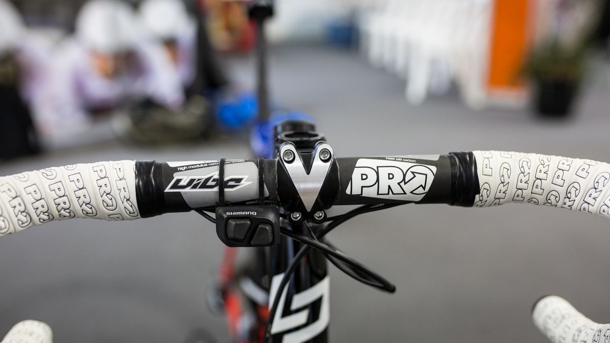 Carbon PRO Vibe handlebars