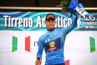 Jonathan Milan ‘howls’ in Tirreno-Adriatico sprint and roars into GC lead