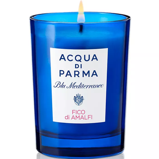 acqua di parma candle in a blue jar