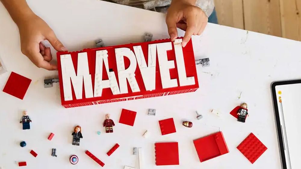 Lego Marvel logo