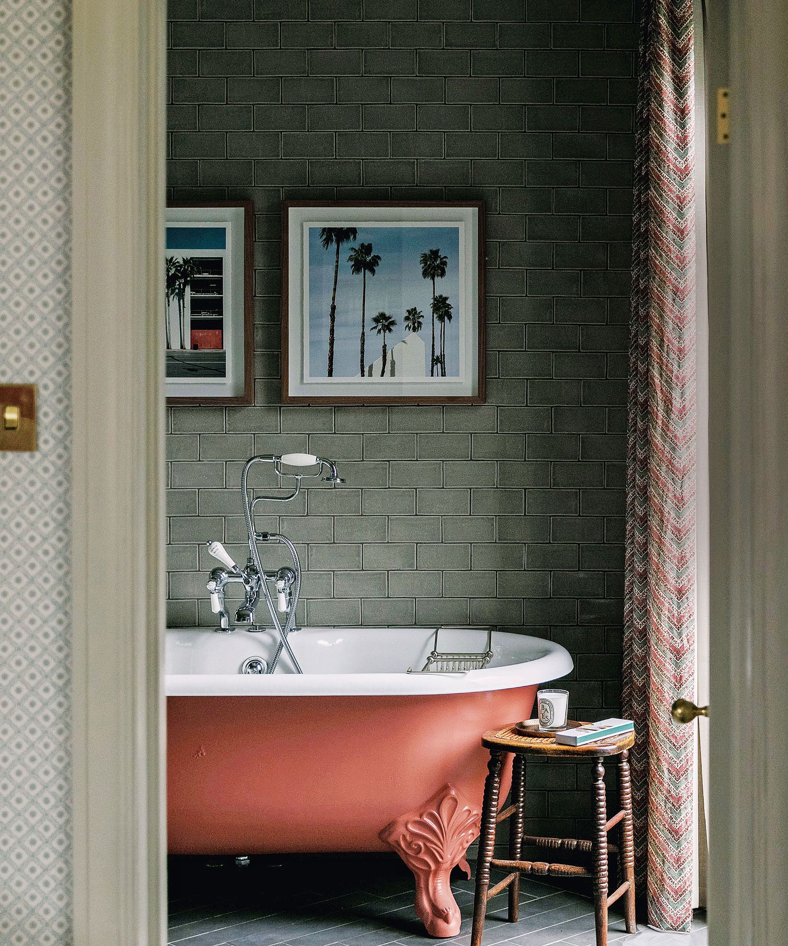 Bathroom art ideas: 10 ways to use art in a bathroom