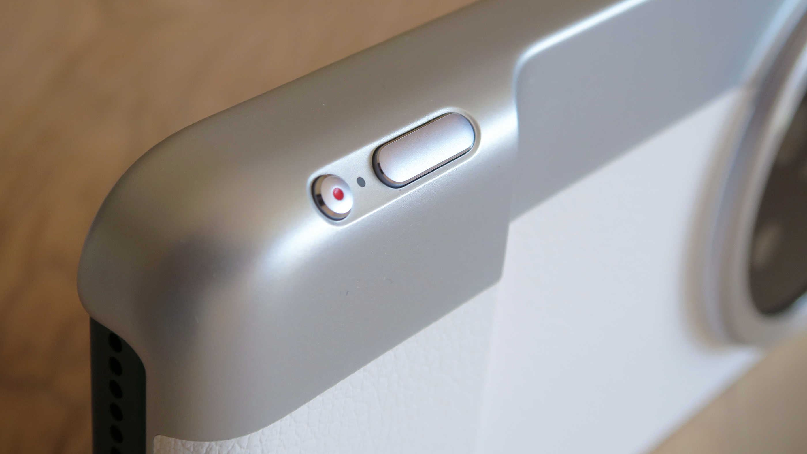 Xiaomi 17 Ultra review Photography Kit shutter button