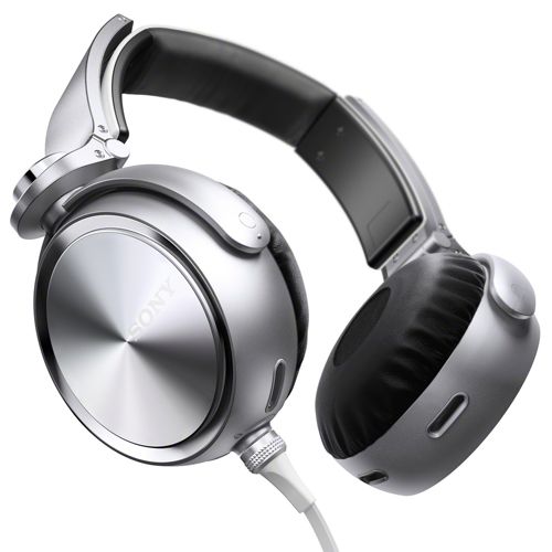 【値下げ】ソニーMDR-XB910ヘッドフォン Sony launches MDR-XB910 'Extra Bass' headphones | What Hi-Fi?