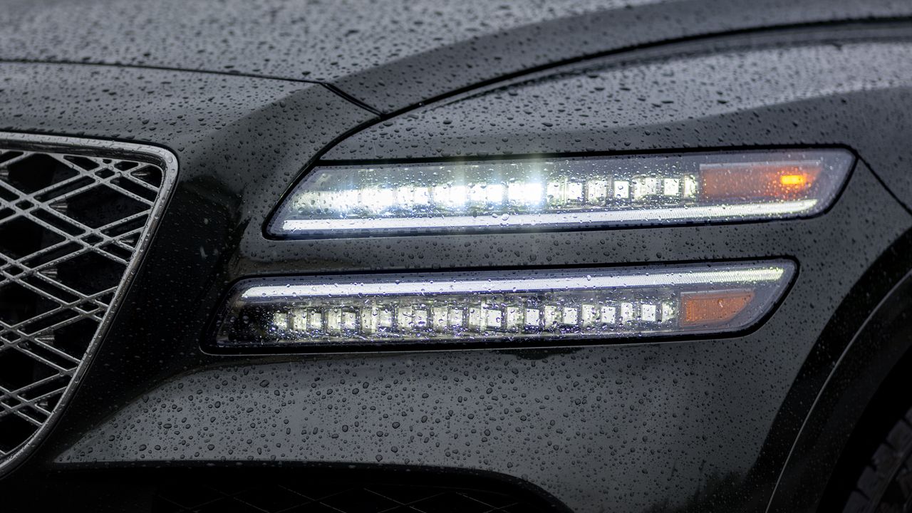 2026 Genesis GV80 test drive review.