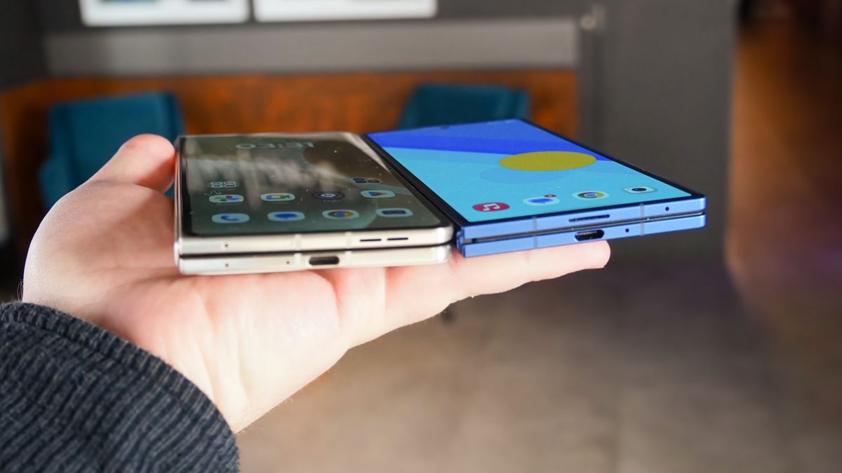 Hands-on with the Motorola Razr Fold alongside the Samsung Galaxy Z Fold 7 at MWC 2026.
