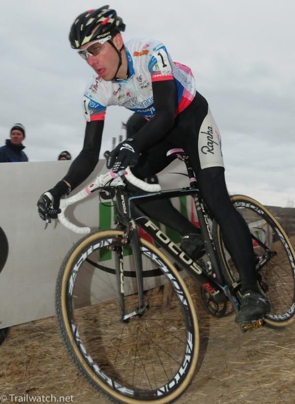 Jeremy Powers (Rapha Focus) early in the race