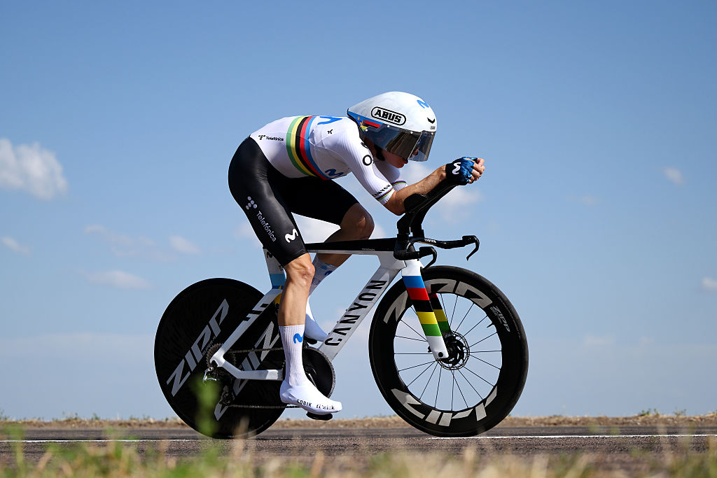 DIJON, FRANCE - AUGUST 04: Marlen Reusser of Switzerland and Team Movistar competes during the 5th Tour de France Femmes 2026, Stage 4 a 21km individual time trial stage from Gevrey-Chambertin to Dijon / #UCIWWT / on August 04, 2026 in Dijon, France. (Photo by Alex Broadway/Getty Images)
