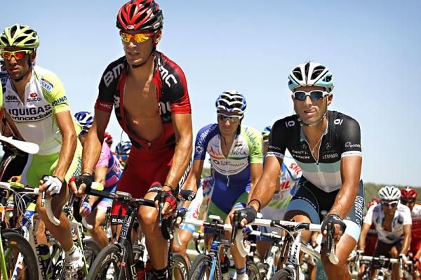 Manuel Quinziato (BMC Racing Team) and Daniele Bennati (Leopard Trek)