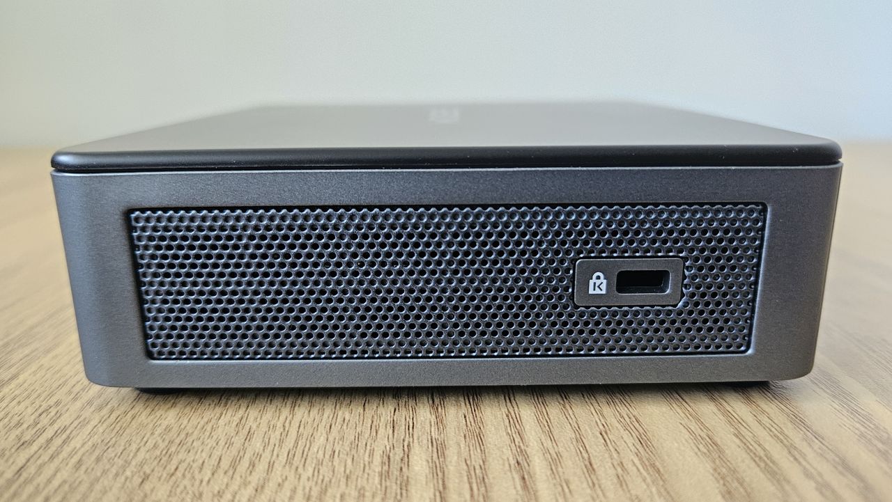 The Geekom Air12 2026 Edition on a desk