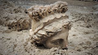 Archaeologists found the statuary heads of Aphrodite and Dionysus in the ancient city of Aizanoi.
