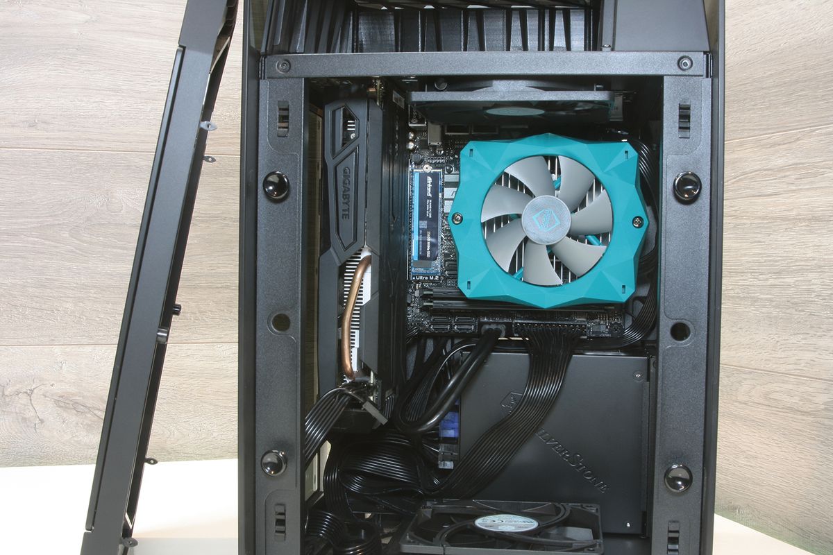 Iceberg Thermal IceFLOE T65 and T95 Review Small System Cooling Tom