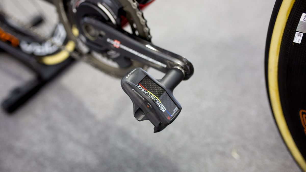 Every component on Swift's bike is Italian, except for the French Look Keo Blade Carbon Pedals