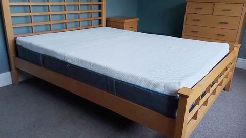 Simba Hybrid Pro mattress in reviewer's bedroom