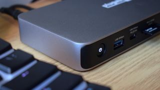 Plugable Dual HDMI Docking Station (UD-4VPD) review photos