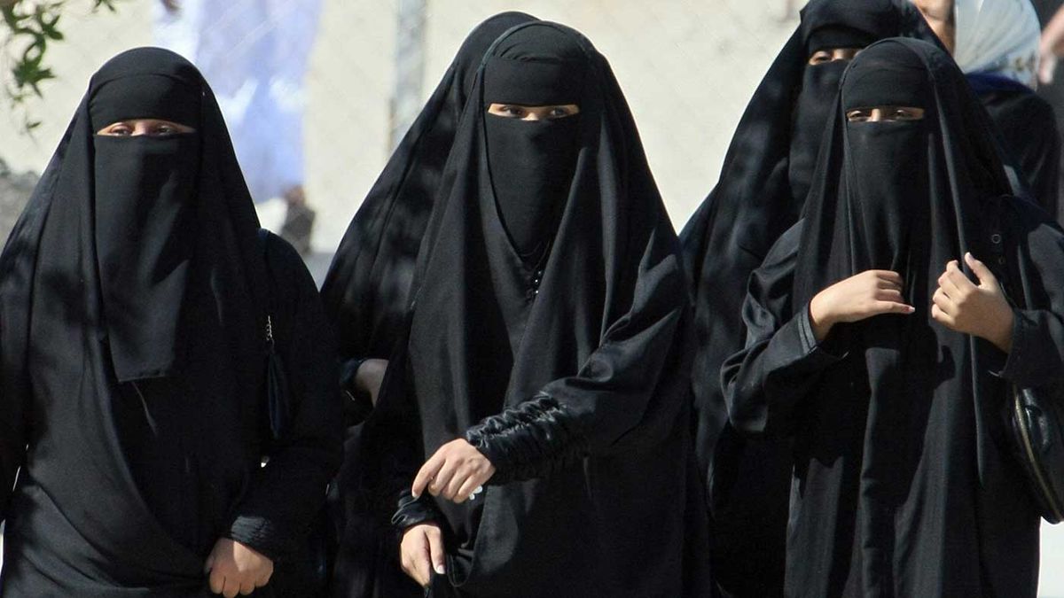 First female drivers recruited in Saudi Arabia | The Week