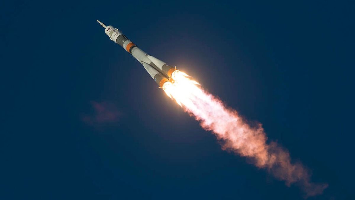 Watch Russian Soyuz rocket launch 3 astronauts to space station today - Space.com