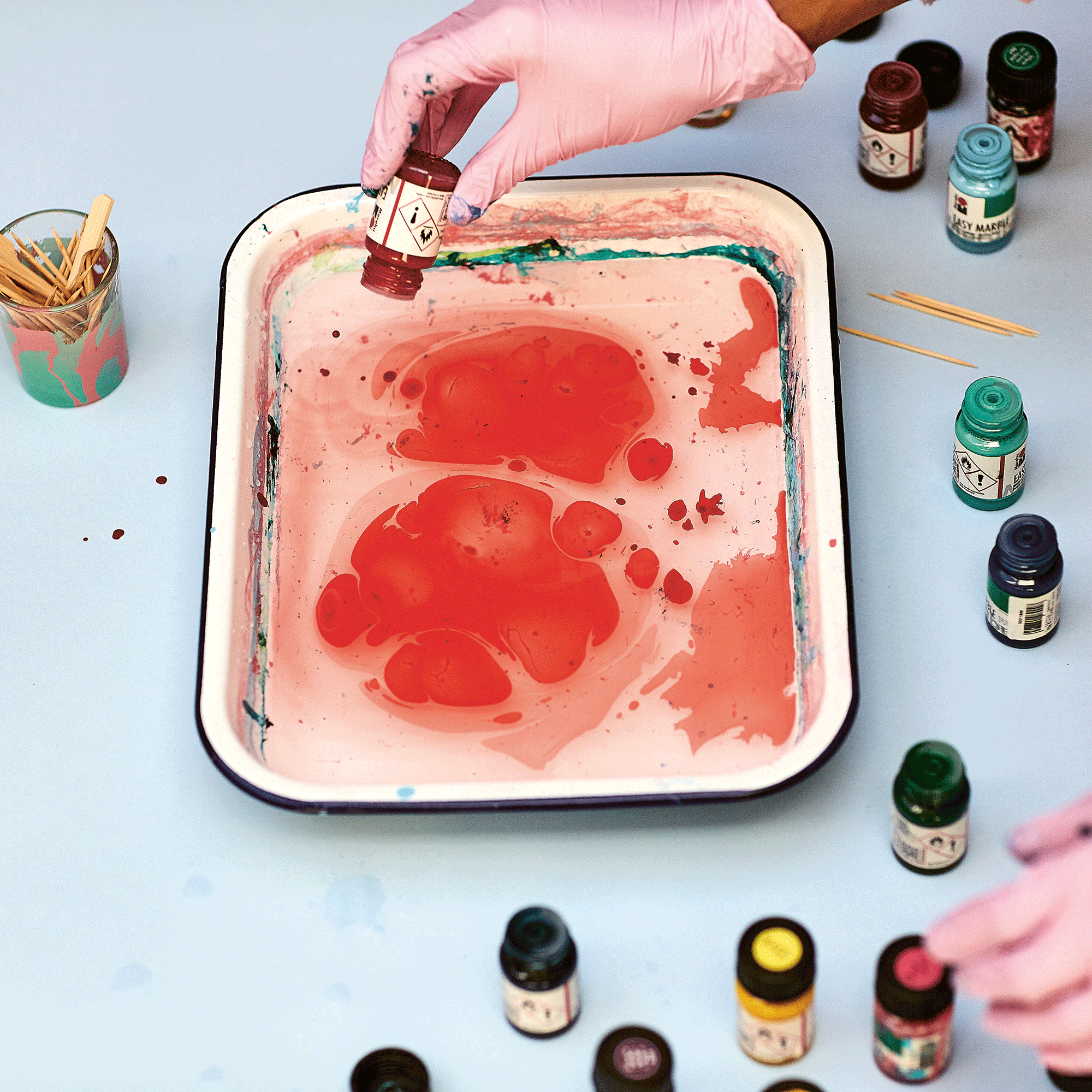 Pink inks in a water bath