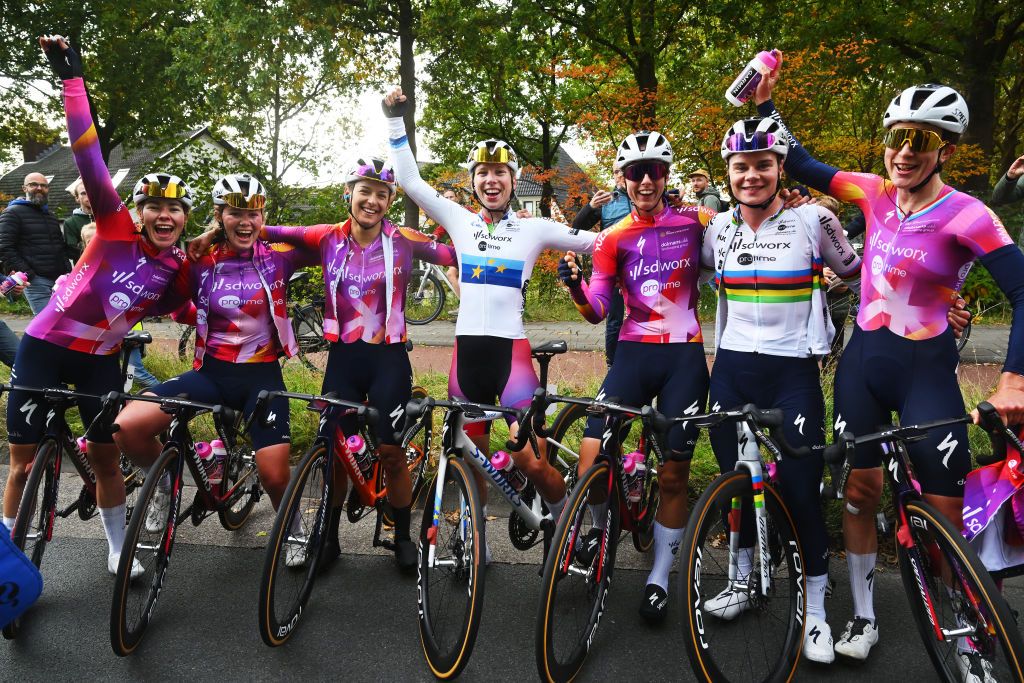 EDE NETHERLANDS OCTOBER 11 A general view of Lotte Kopecky of Belgium Lorena Wiebes of The Netherlands Green points jersey Femke Gerritse of The Netherlands stage winner Barbara Guarischi of Italy Christine Majerus of Luxembourg Femke Markus of The Netherlands Lonneke Uneken of The Netherlands and Team SD Worx Protime celebrate the victory during the 26th Simac Ladies Tour 2024 Stage 4 a 1182km stage from Ede to Ede UCIWWT on October 11 2024 in Ede Netherlands Photo by Luc ClaessenGetty Images