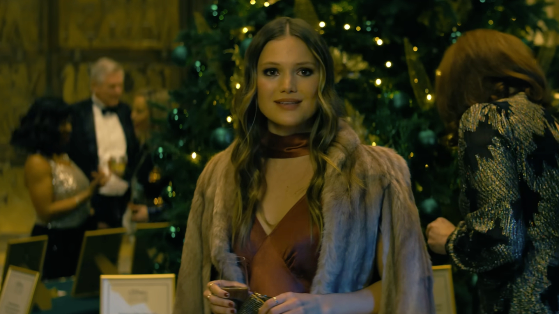 Jingle Bell Heist on Netflix