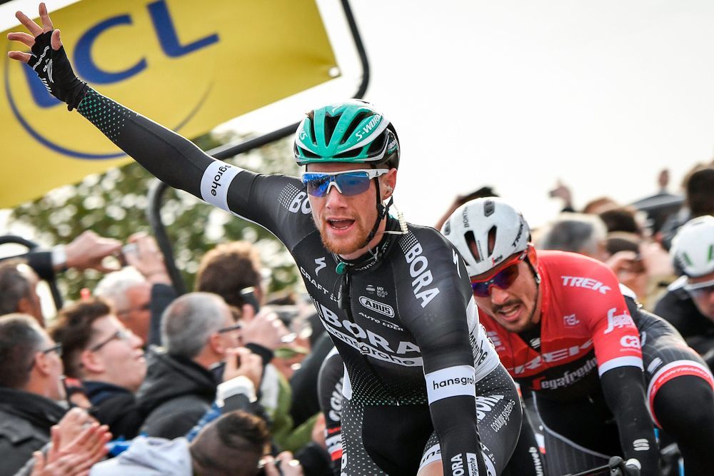 Sam Bennett wins stage 3 at 2017 Paris-Nice