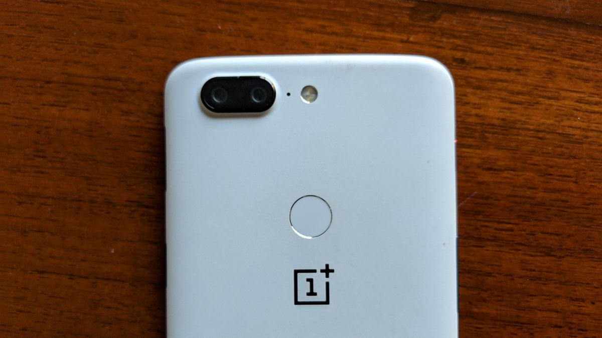 Leaked OnePlus 6 case renders give us a close look at the phone
