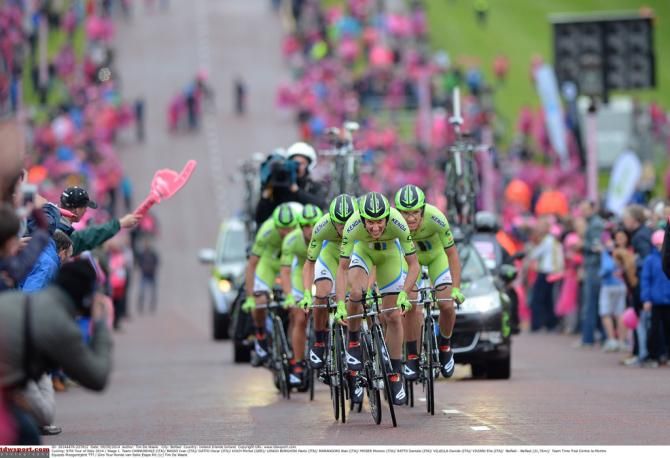 Cannondale in a sea of pink