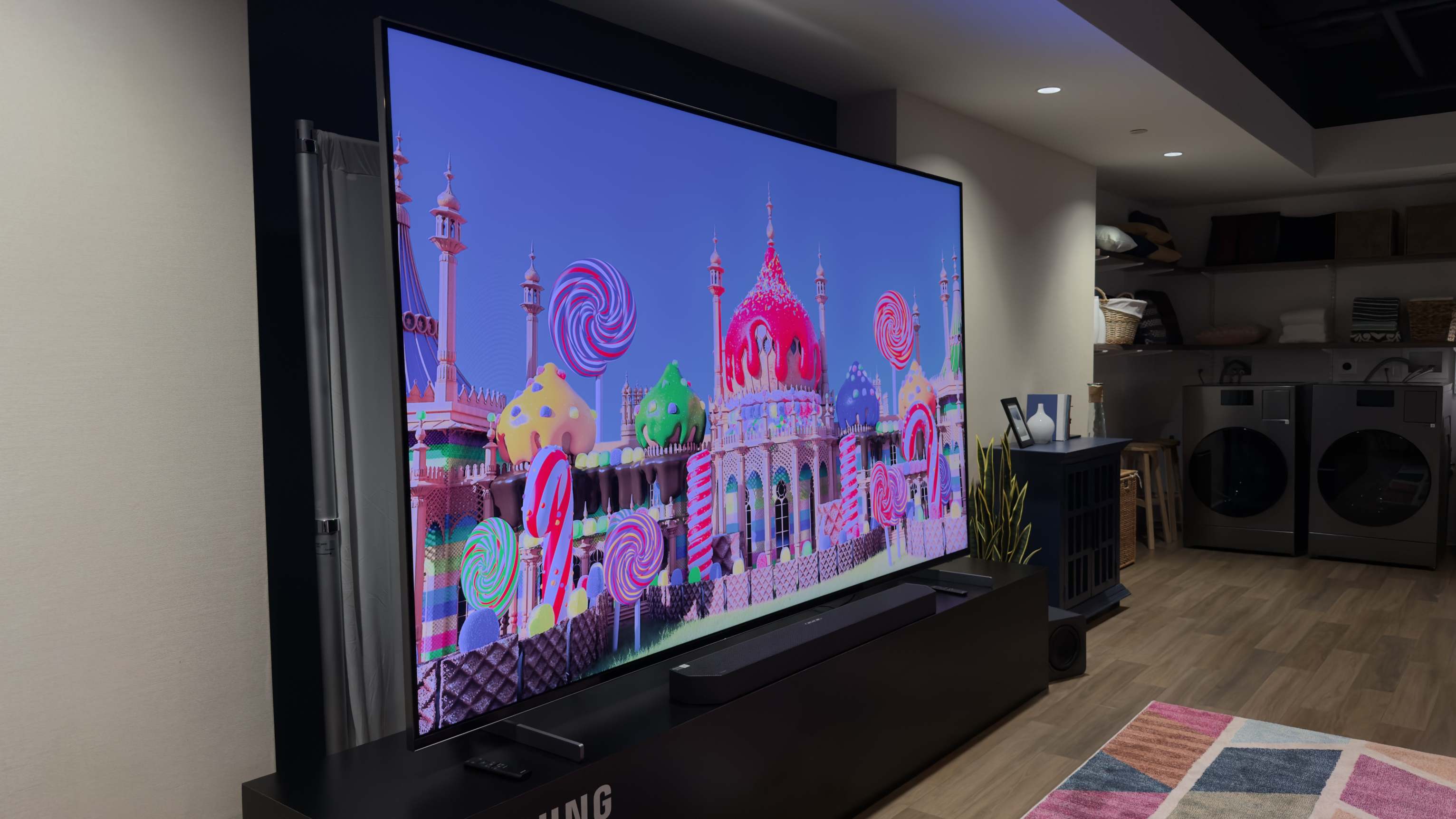 Samsung 115-inch micro-RGB TV first look