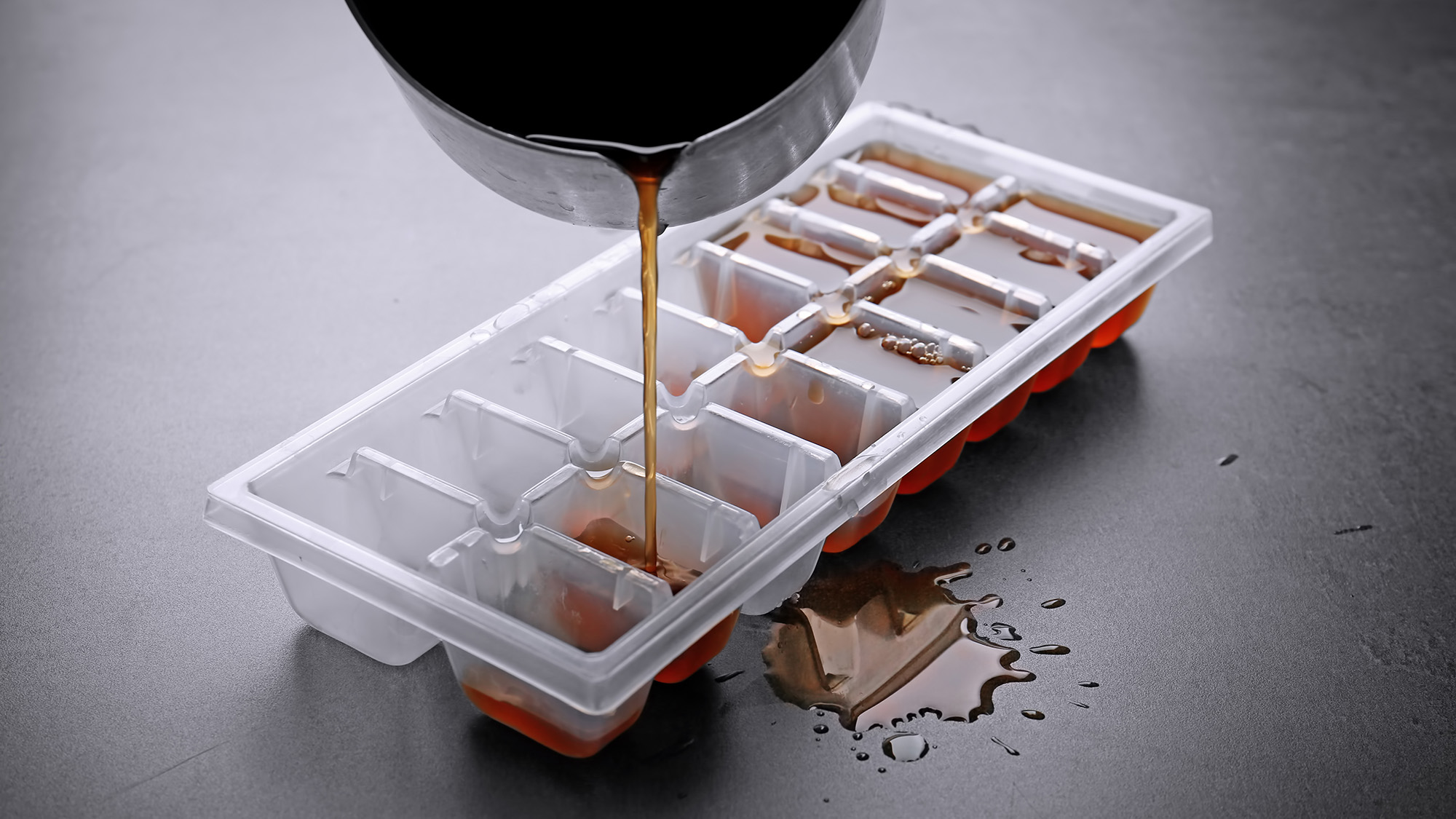 Making iced coffee cubes