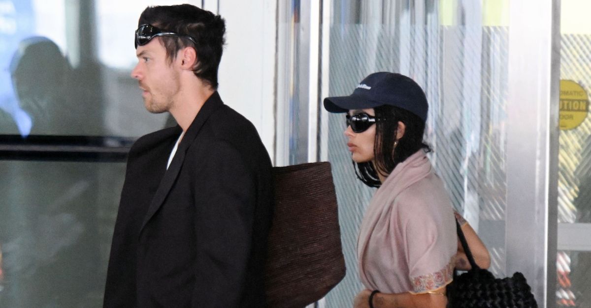 If You Want Your Airport Outfits to Give First Class—Ditch Your Jacket For This Elegant Staple Instead