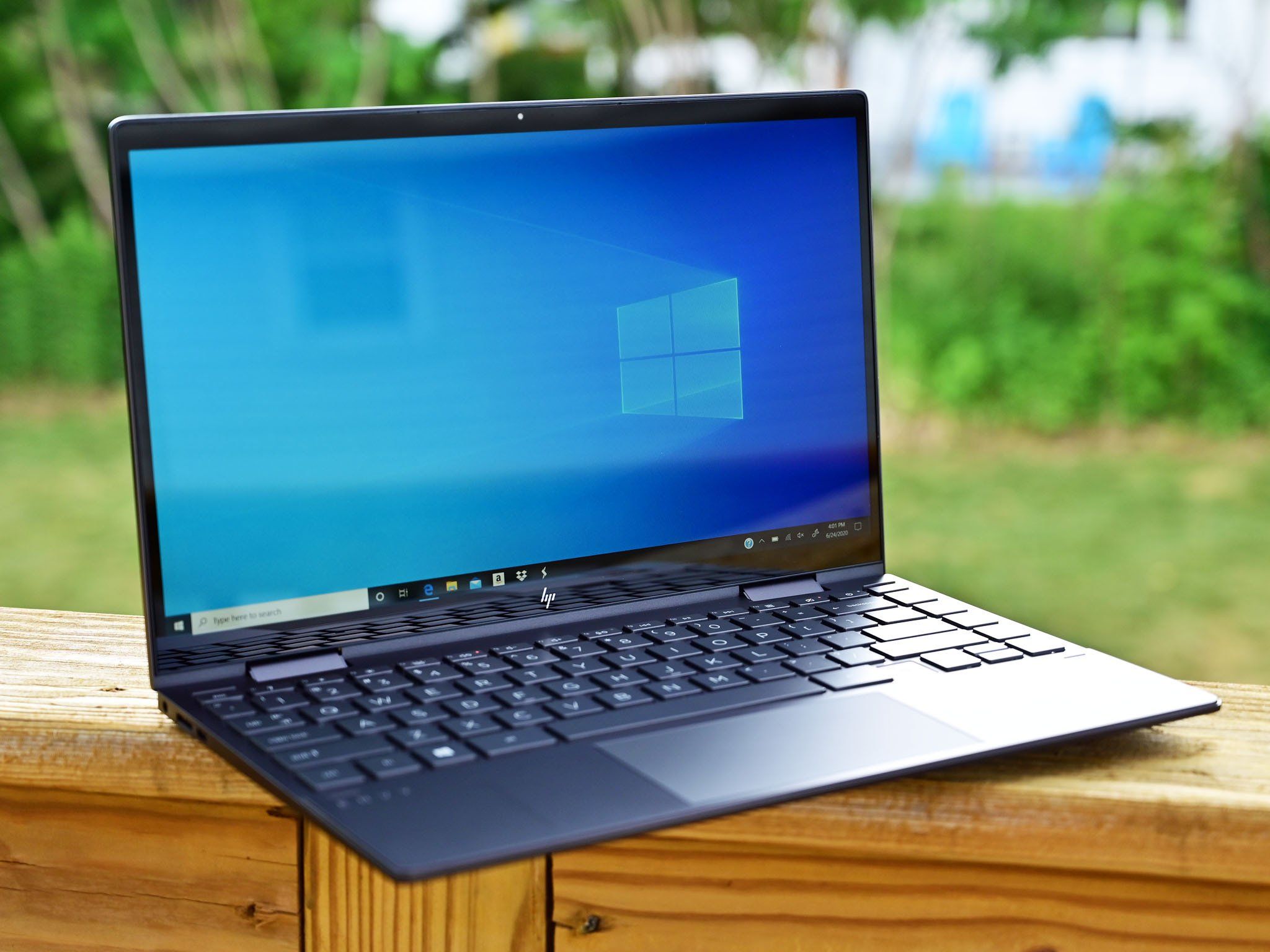 New HP Envy x360 13 with AMD Ryzen gets $150 discount at Costco