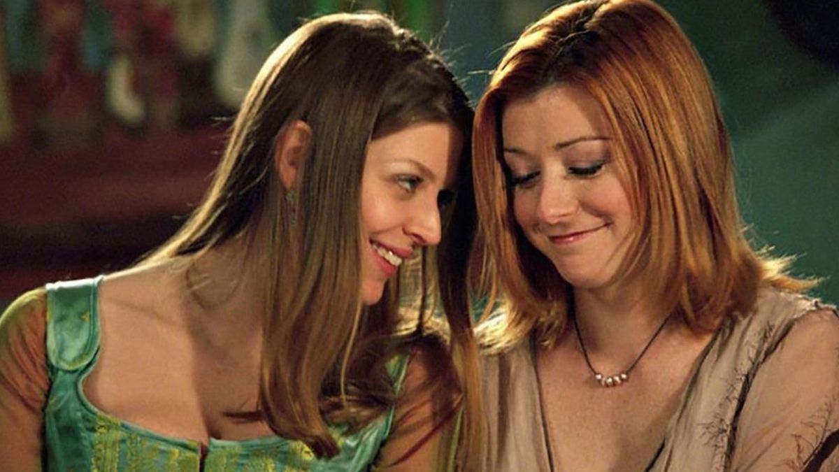 Amber Benson and Alyson Hannigan in Buffy the Vampire Slayer