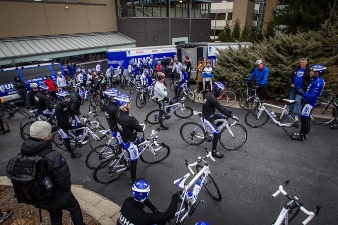 The UnitedHealthcare team and some friends head out for the day