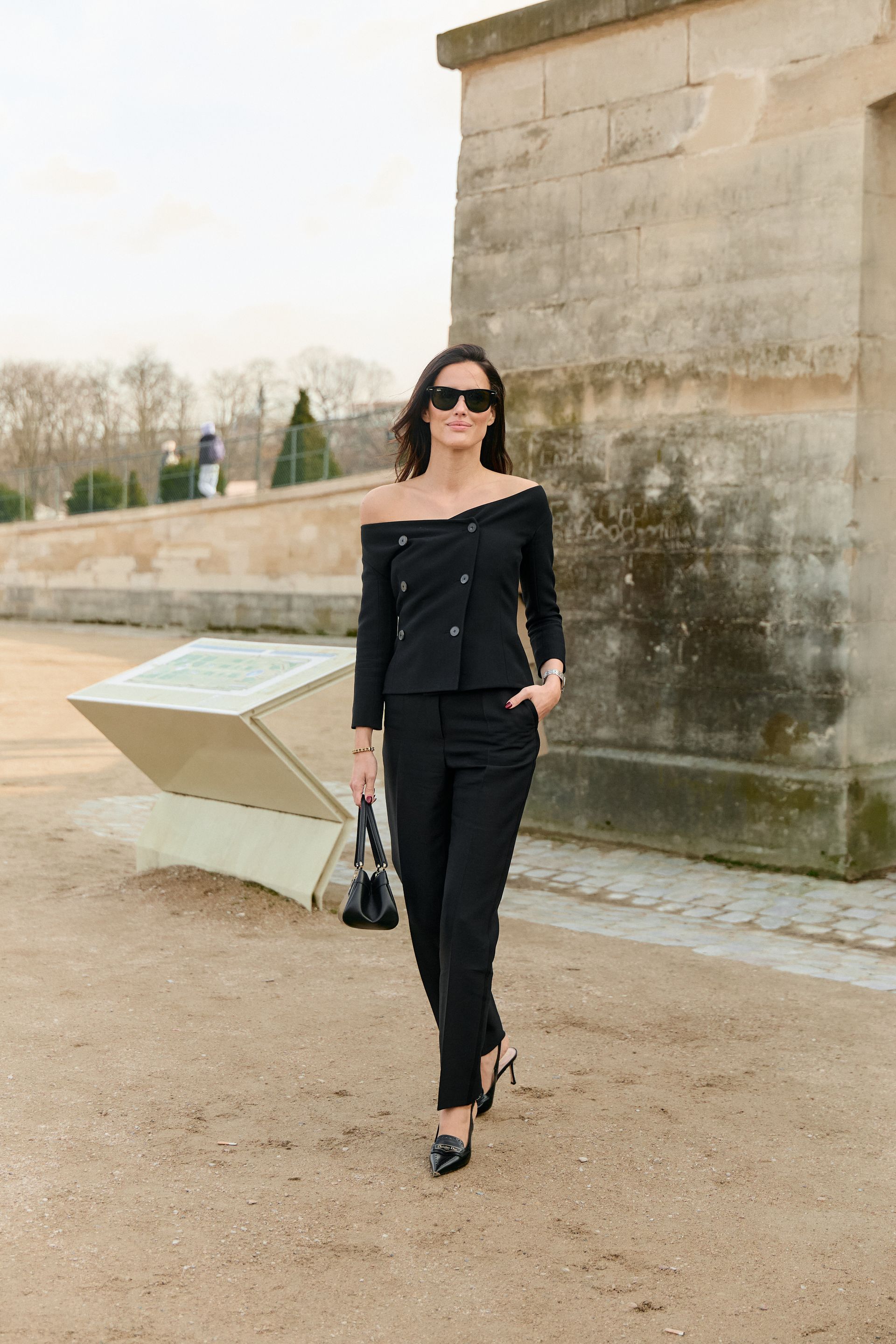 missing-image 6 اتجاهات لأسلوب الشارع نستعين بها من أسبوع الموضة في باريس