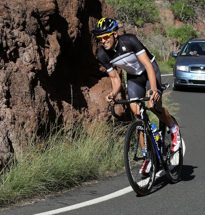Contador is training in Gran Canaria with his teammates