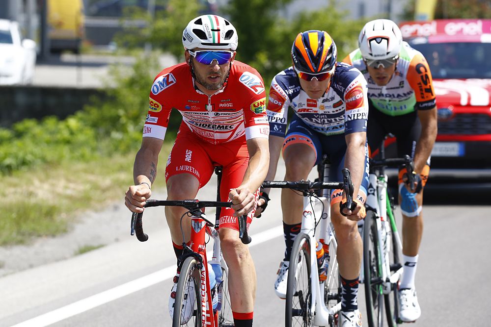 The breakaway during stage 11 of the Giro d'Italia was Marco Frapporti (Androni-Giocattoli-Sidermec), Mirco Maestri (Bardiani-CSF), Damiano Cima (Nippo-Fantini-Faizan&egrave;)