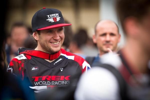 Justin Leov (Trek World Racing) retired from downhill racing, but will continue his pro career in enduro racing.