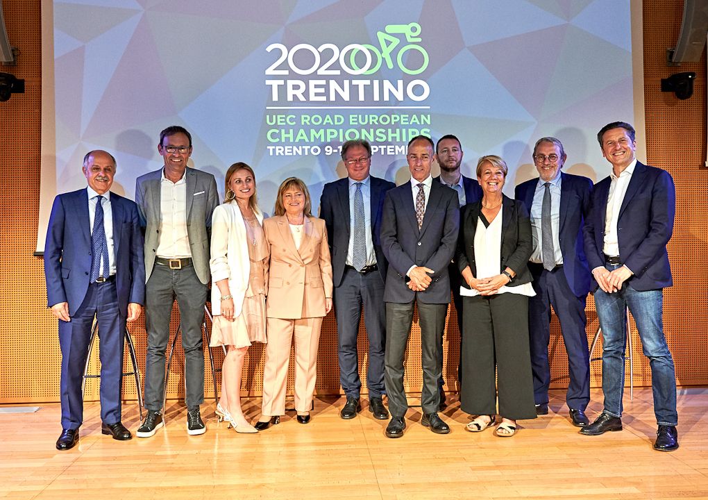 From left: Italy Cycling Federation's President Renato Di Rocco, the Sports and Tourism Assessor of the Trento Province Roberto Failoni, UEC's Vice President Agata Lang, the Director of the Trento Monte Bondone Valle dei Laghi Tourist Board Elda Verones, the Mayor of Trento Alessandro Andreatta, UEC's President Rocco Cattaneo, the Mayor of Aldeno Nicola Fioretti, Italian Olympic Committee's Trentino Federation President Paola Mora, Municipality of Trento's Sports Assessor Tiziano Uez and Trentino Marketing's CEO Maurizio Rossini at the presentation of the European Road Championships Trentino 2020
